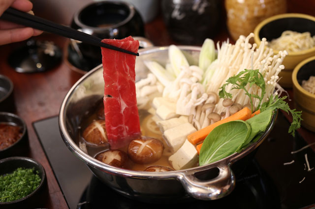Lẩu shabu shabu thơm ngon của Nhật Bản