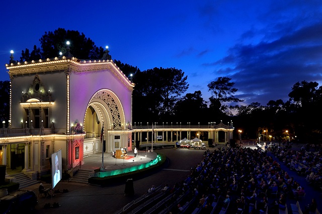 Mùa hè tại công viên Balboa thường xuyên tổ chức các sự kiện thú vị Mùa hè tại công viên Balboa thường xuyên tổ chức các sự kiện thú vị